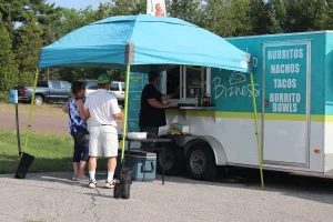 Na-cho Bizness food truck at 2022 SCIUC