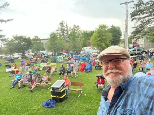Thursday outdoor concert at the Two Harbors Band Shell - Ukester Brown Selfie with audience - 2022 SCIUC